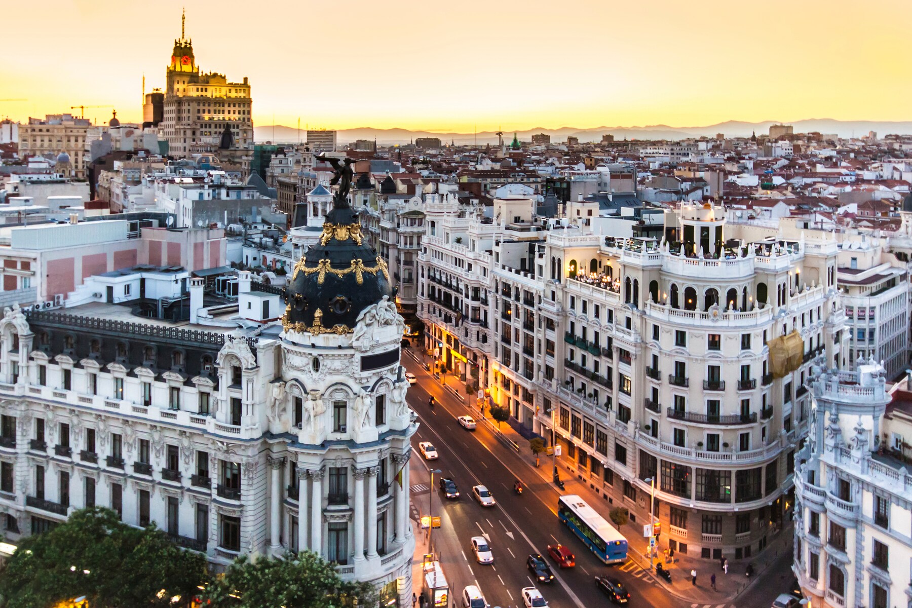 Viaje Madrid A Su Aire - Puerta De Toledo desde León