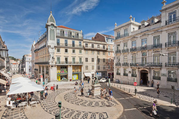 Viaje De Oporto A Madrid desde León