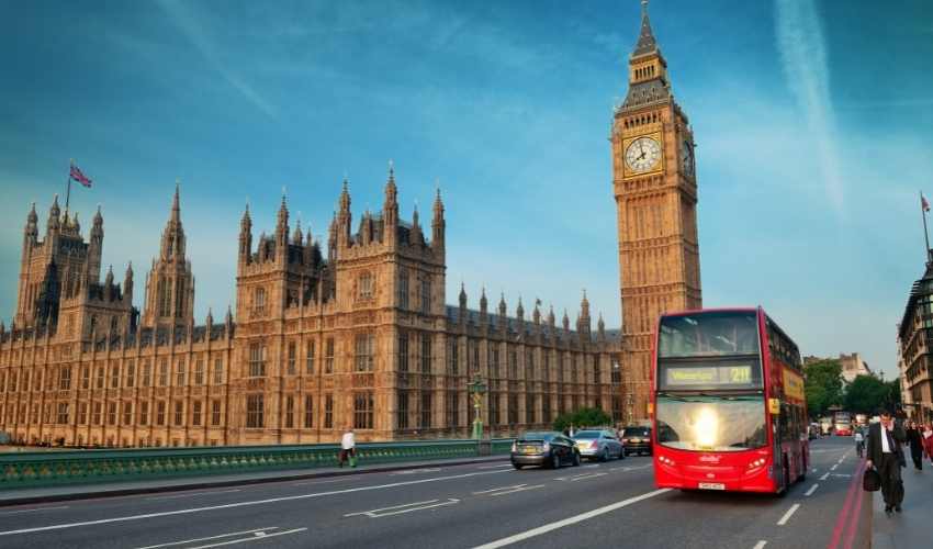 Viaje vanguardia europea (londres - paris) desde León