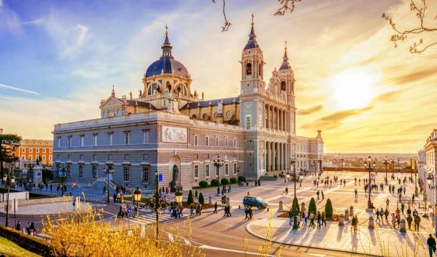 Viaje hola madrid desde León